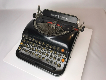 1936-Remington-Portable-Streamline-#52018-07-30-11-05-42.jpg