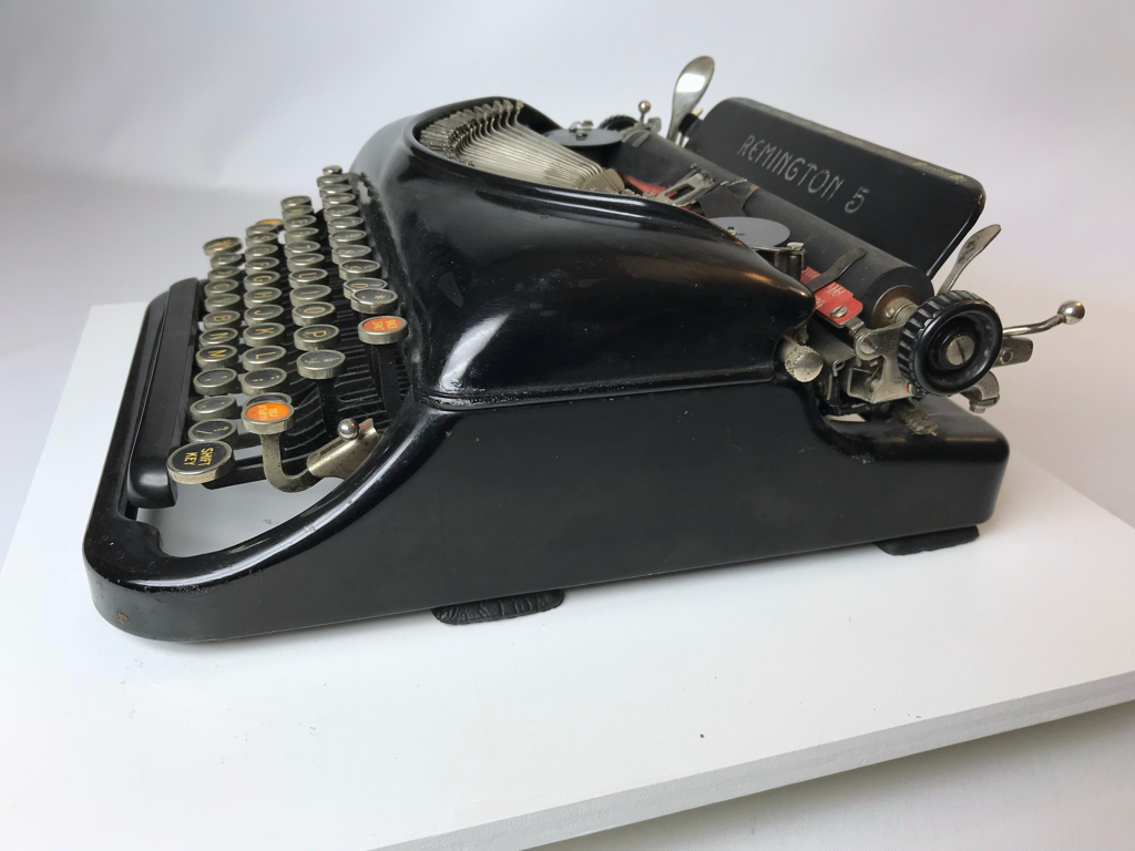 Curvaceous Art Deco Moderne typewriter body was popular for the times.