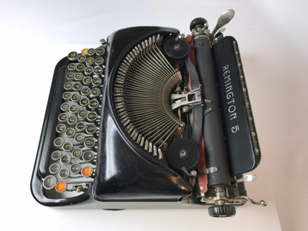 1936-Remington-Portable-Streamline-#52018-07-30-11-06-58.jpg