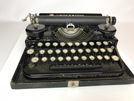 2018-07-24-16-17-121926-Underwood-Standard-Portable-.jpg