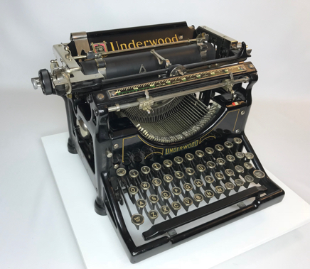 1930-Underwood-Standard-Portable-2018-07-09-18-03-53.jpg