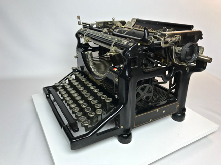 1930-Underwood-Standard-Portable-2018-07-09-18-05-07.jpg