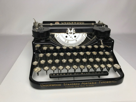 1930-Underwood-Standard-Portable-2018-07-24-15-43-21.jpg