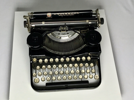 1930-Underwood-Standard-Portable-2018-07-24-15-45-49.jpg