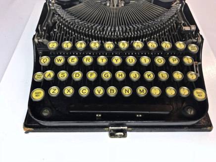 1923-Remington-Portable1-2018-08-21-15-31-40.jpg