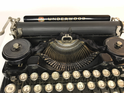 2018-07-24-16-17-181926-Underwood-Standard-Portable-.jpg