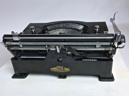 1934 Remington Rand Portable #12018-02-20-17-47-34.jpg