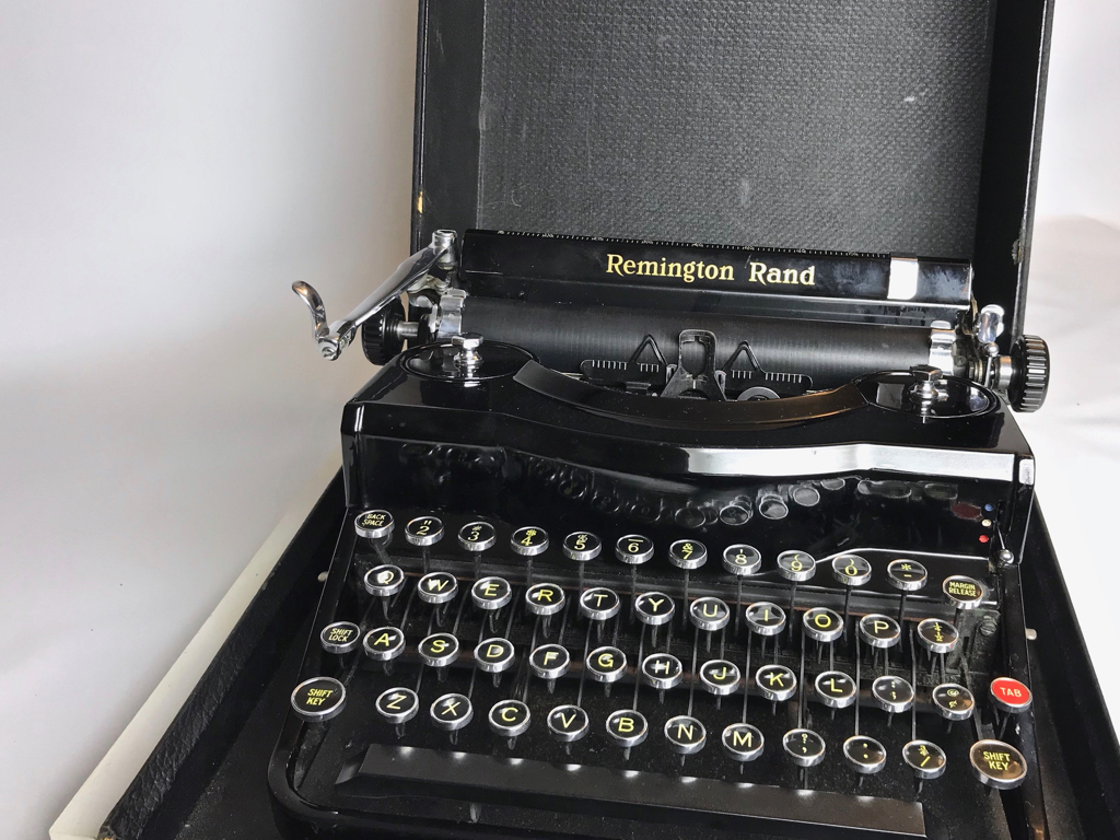 1934 Remington Rand Portable #1 in case