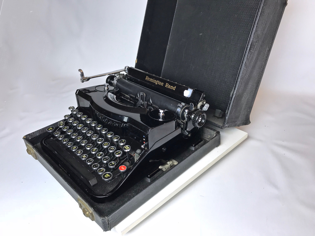 1934 Remington Rand Portable #1 in case