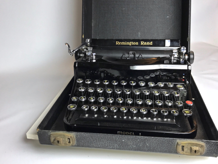 1934 Remington Rand Portable #12018-02-20-17-45-53.jpg