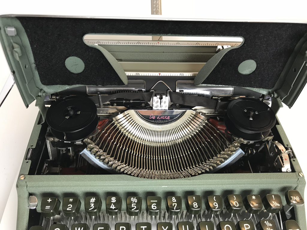 Front view with key lever cover open